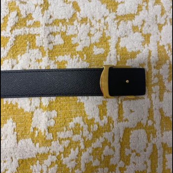 Louis Vuitton Initiales Reversible Belt.
Size 90/36" and 30mm width. - Picture 2 of 10